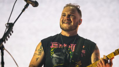 Zach Bryan Offers Apology After Claiming Ye Was Greater Than Taylor Swift