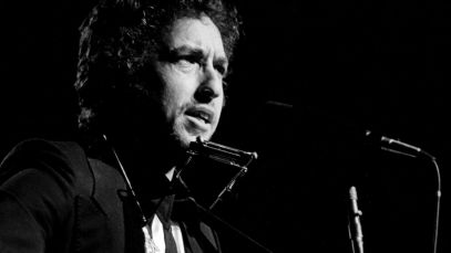Bob Dylan performing