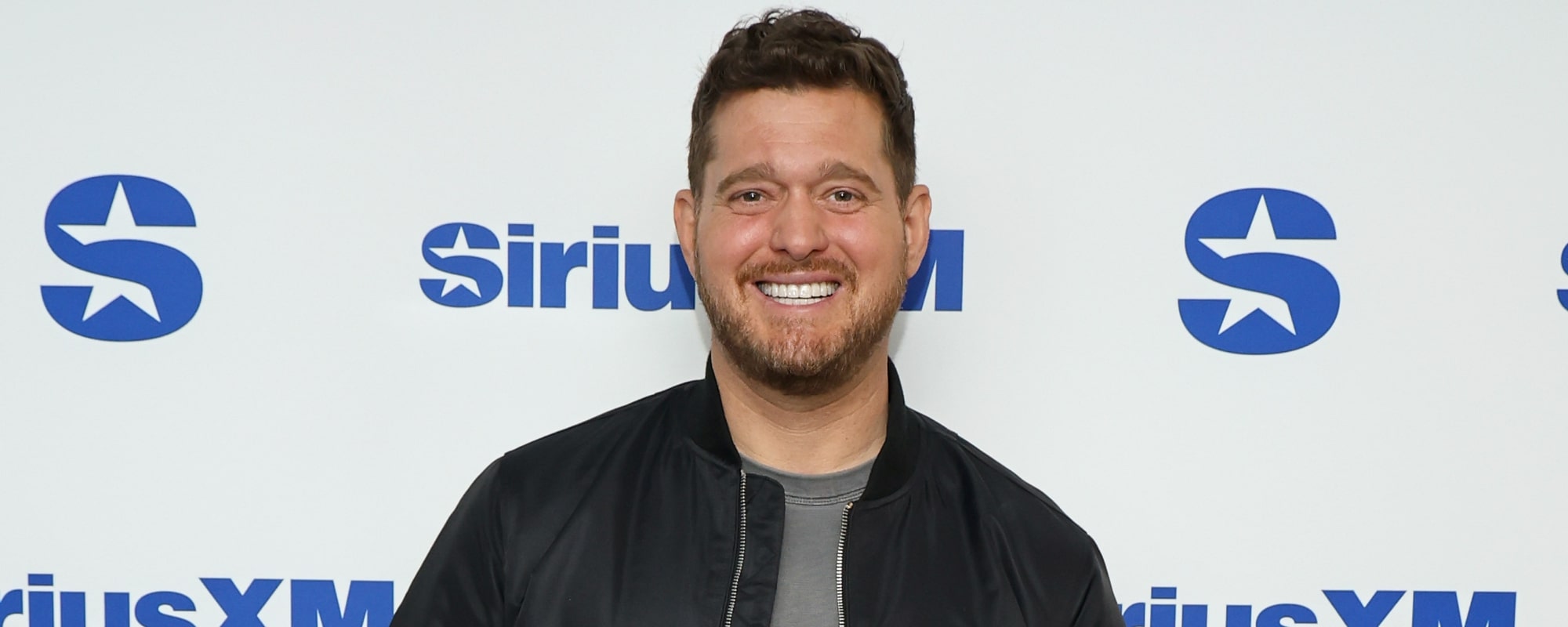 Michael Bublé and Snoop Dogg became friends on The Voice