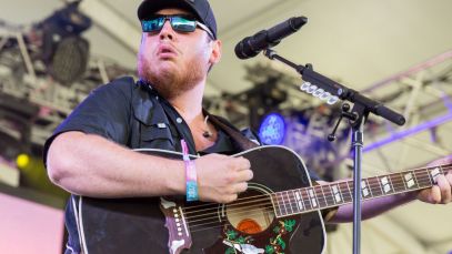 Luke Combs performing