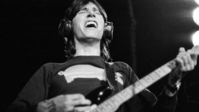 Roger Waters performing