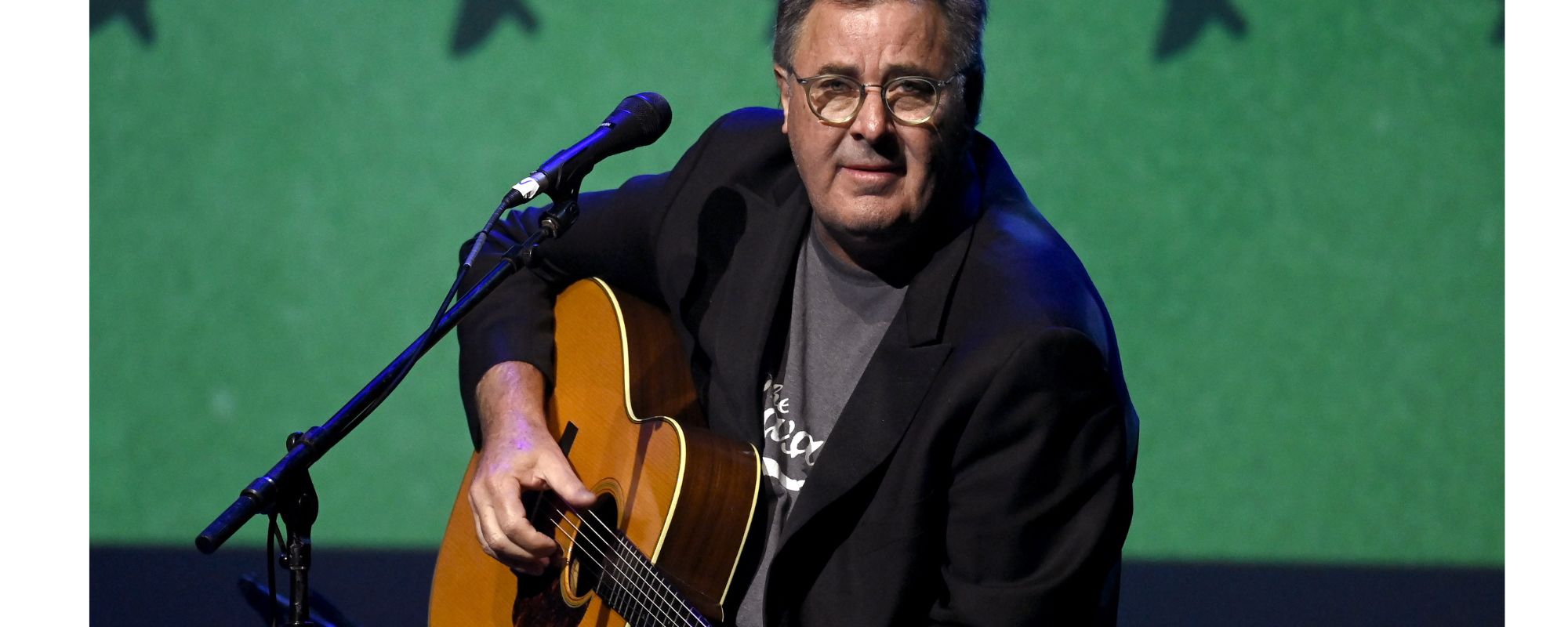 Watch Vince Gill’s Touching Tribute to the Most Important Player in His Career