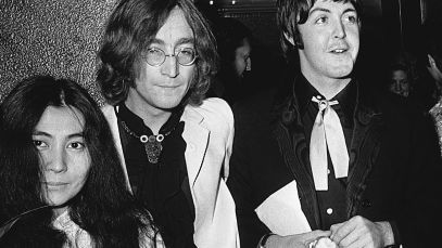 Yoko Ono, John Lennon, and Paul McCartney pose together