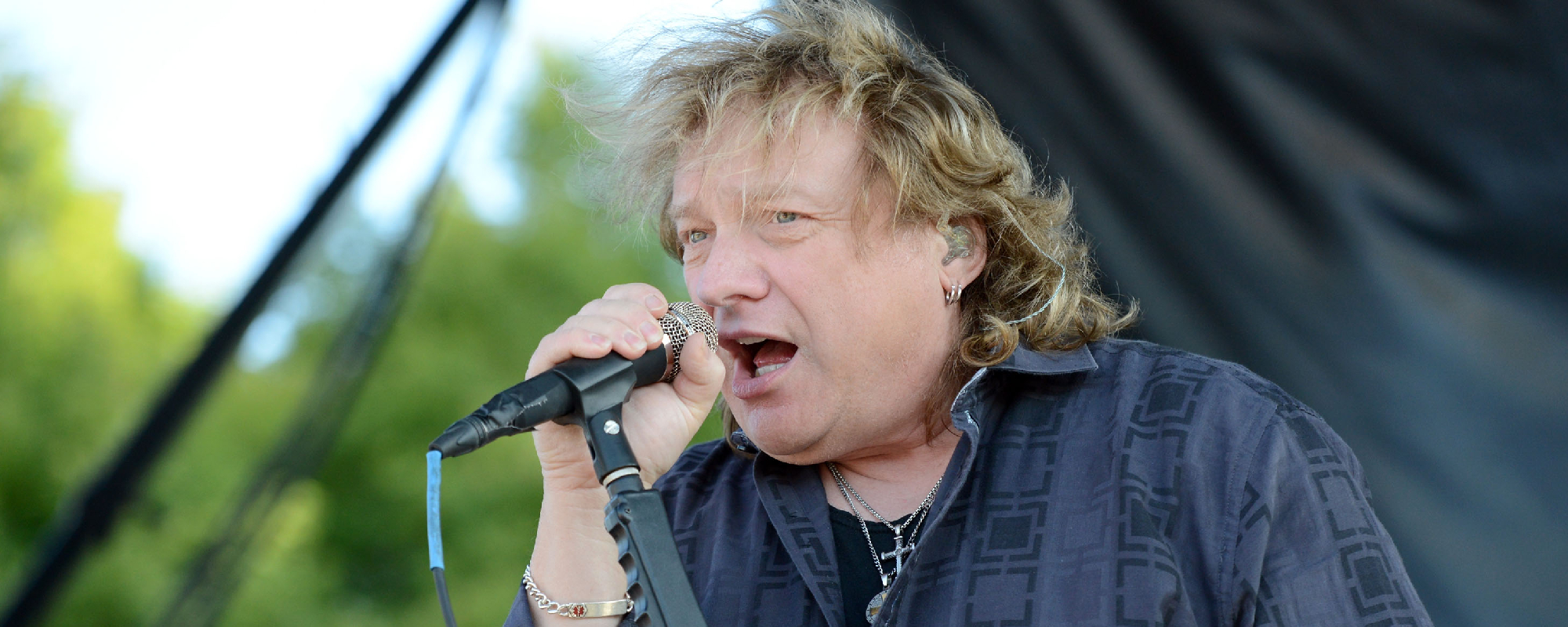 Lou Gramm Shares Experience of Rock & Roll Hall of Fame Induction and Performing With Kelly Clarkson