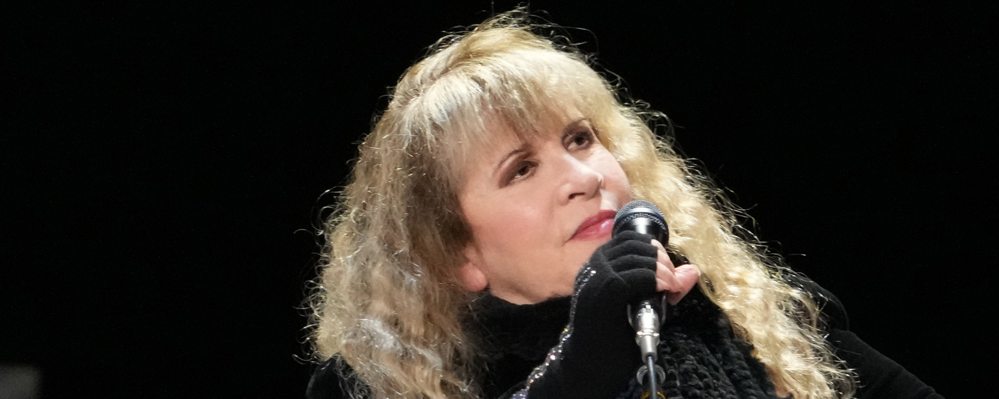 Watch Stevie Nicks Perform "Edge of Seventeen" and "The Lighthouse" on 'Saturday Night Live'