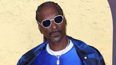 Snoop Dogg Says That Reba McEntire "Needs to Retire" From 'The Voice'
