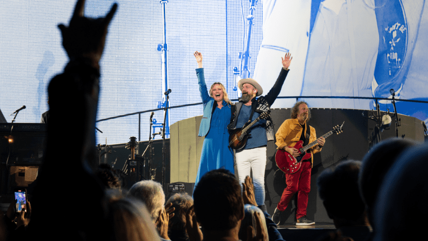 Sugarland on the Take Me Home Tour with Little Big Town in October of 2024.