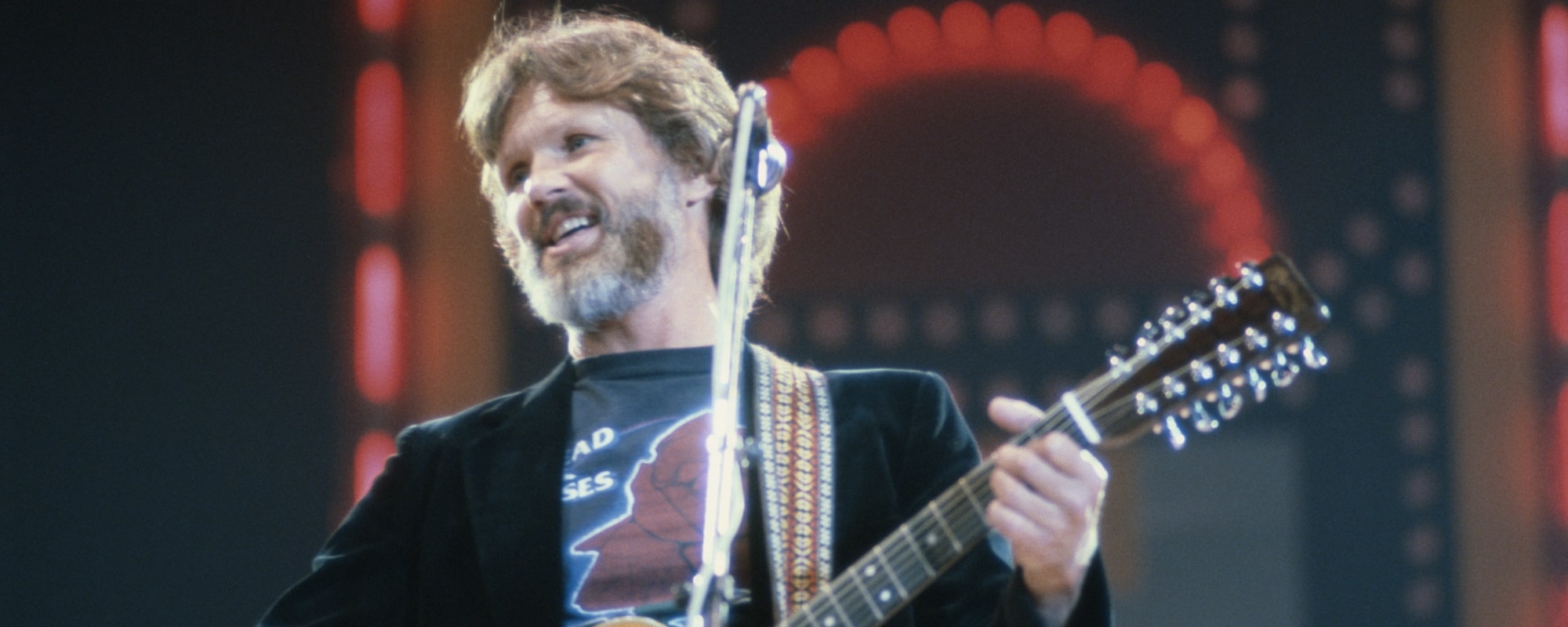 3 Gateway Songs to Convert Your Friend Into a Country Music Fan