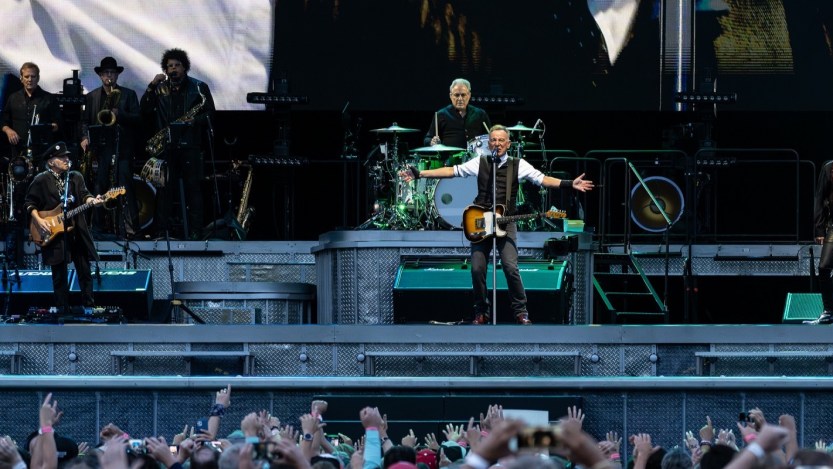 Watch Bruce Springsteen and the E Street Band Play “Ghostbusters” at Their Halloween Concert in Montreal