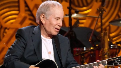 The Song Paul Simon "Loathes" and Has Only Played as a Punishment for a Live Blunder