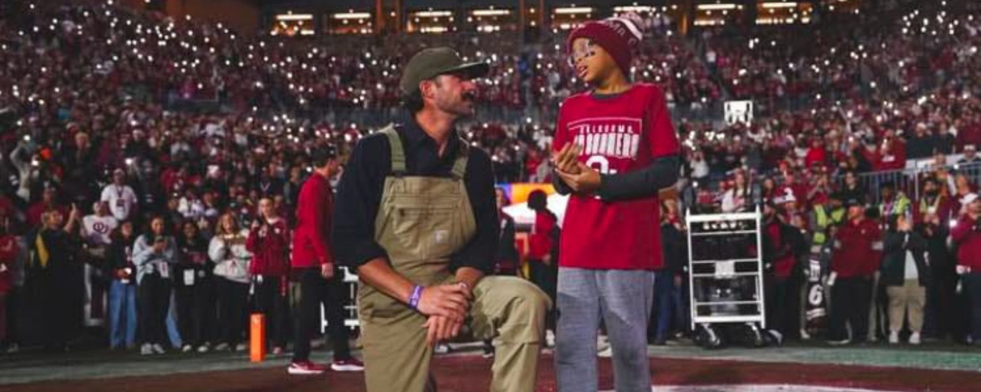 Watch Riley Green Lead the OU Faithful in Toby Keith Singalong