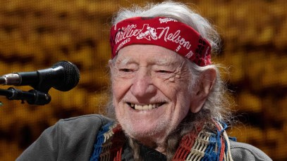 Willie Nelson Promises "I Be Back in a Minute" When Speaking About Death and Reincarnation
