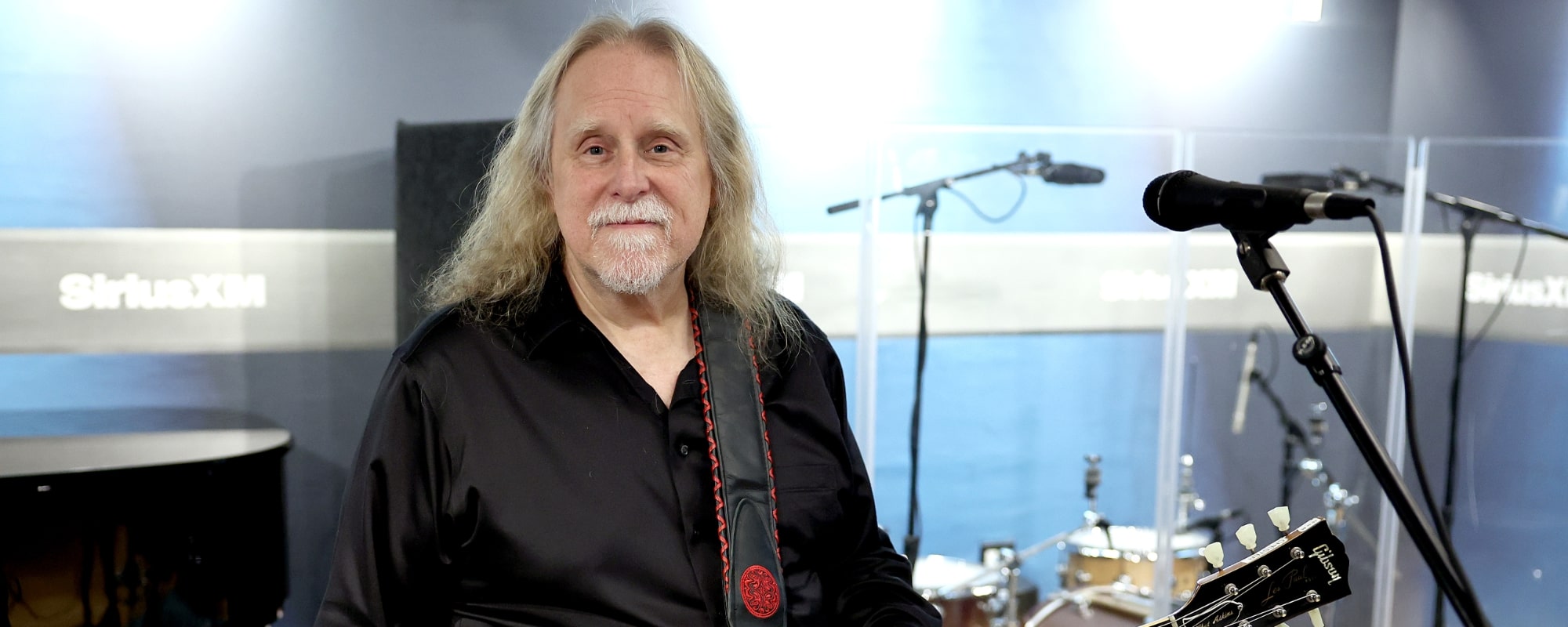 Warren Haynes Discusses Working with Lukas Nelson and Jamey Johnson on “Day of Reckoning” (Exclusive)
