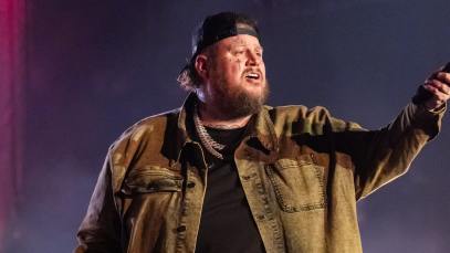 Jelly Roll performed with Brooks & Dunn at the CMA Awards
