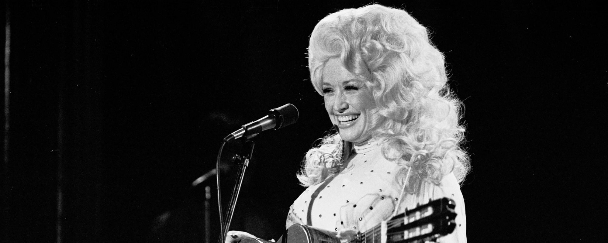 2 Times Dolly Parton Covered Joni Mitchell, Decades Apart (1976 and 2005)