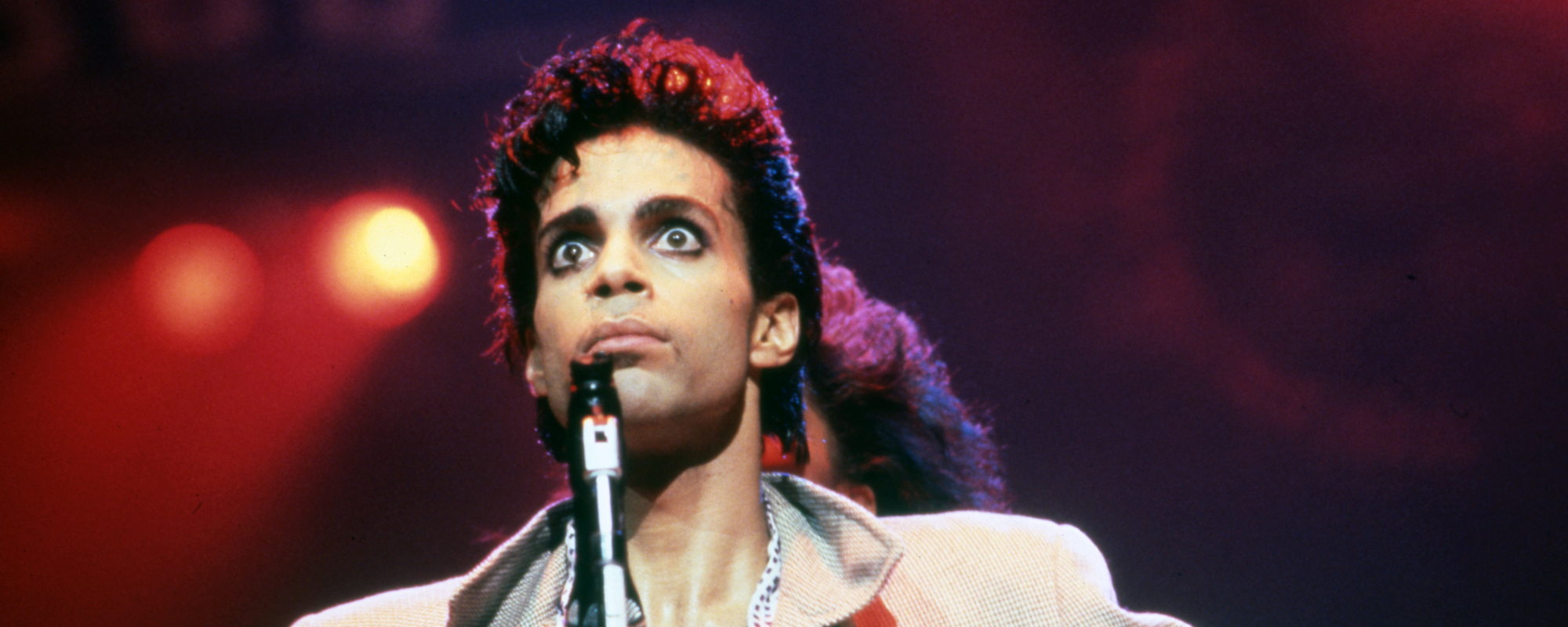 3 Songs From the 1980s With Unforgettable Outros