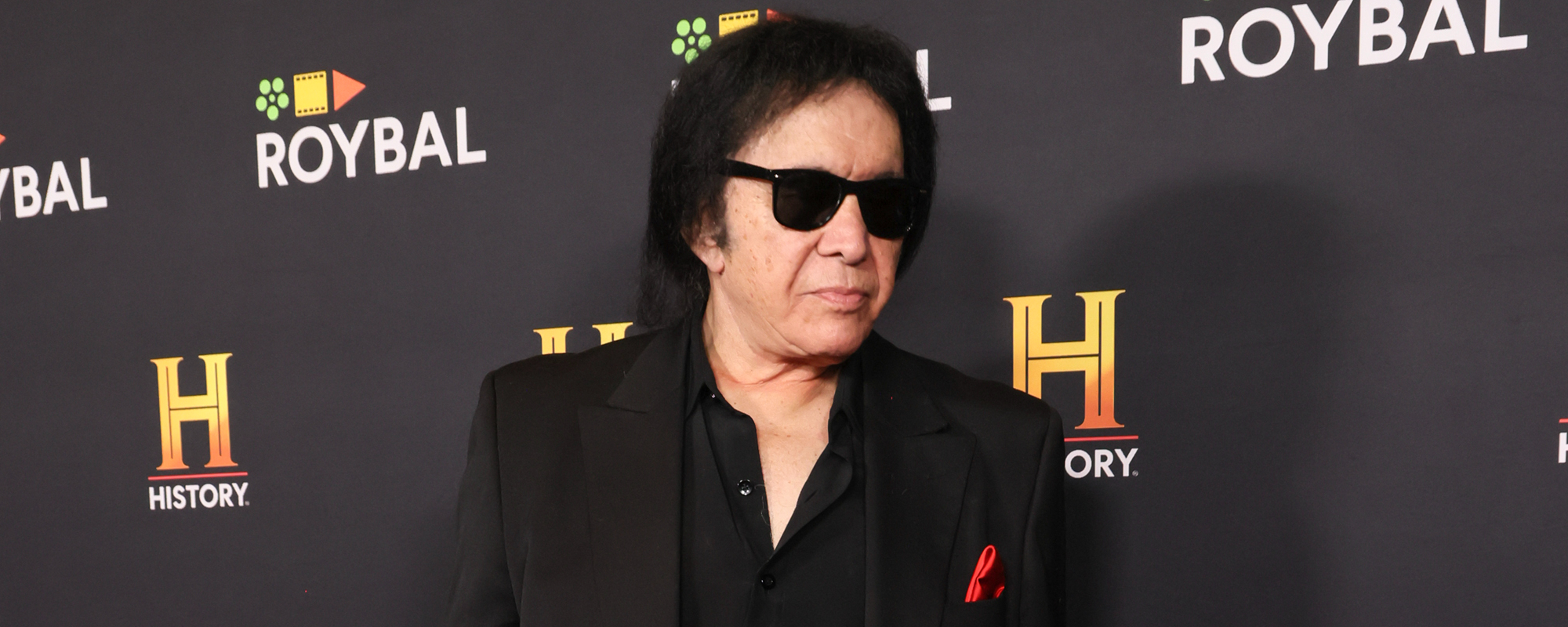 Gene Simmons Offers Update on KISS Avatar Concerts