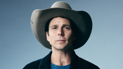 Lukas Nelson Proves His Music Knowledge by Mastering the One Second Song Challenge