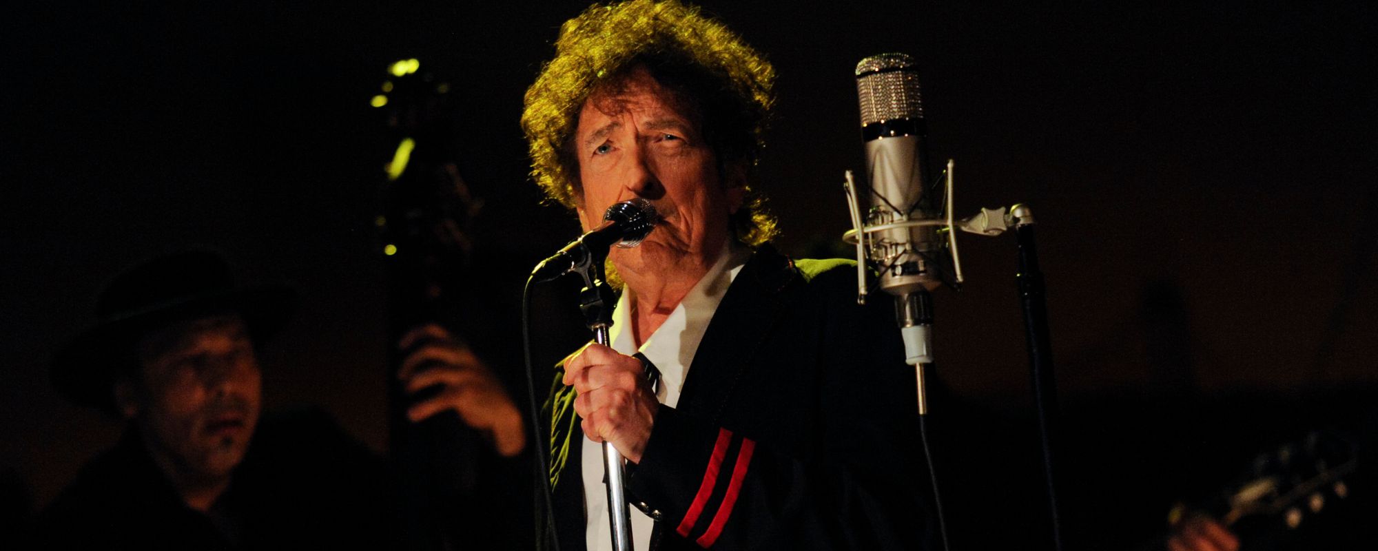 “It Was So Bizarre”: Revisiting the Bob Dylan Performance That Baffled David Letterman (And Everyone Else Watching)
