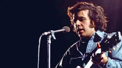 Don McLean performing