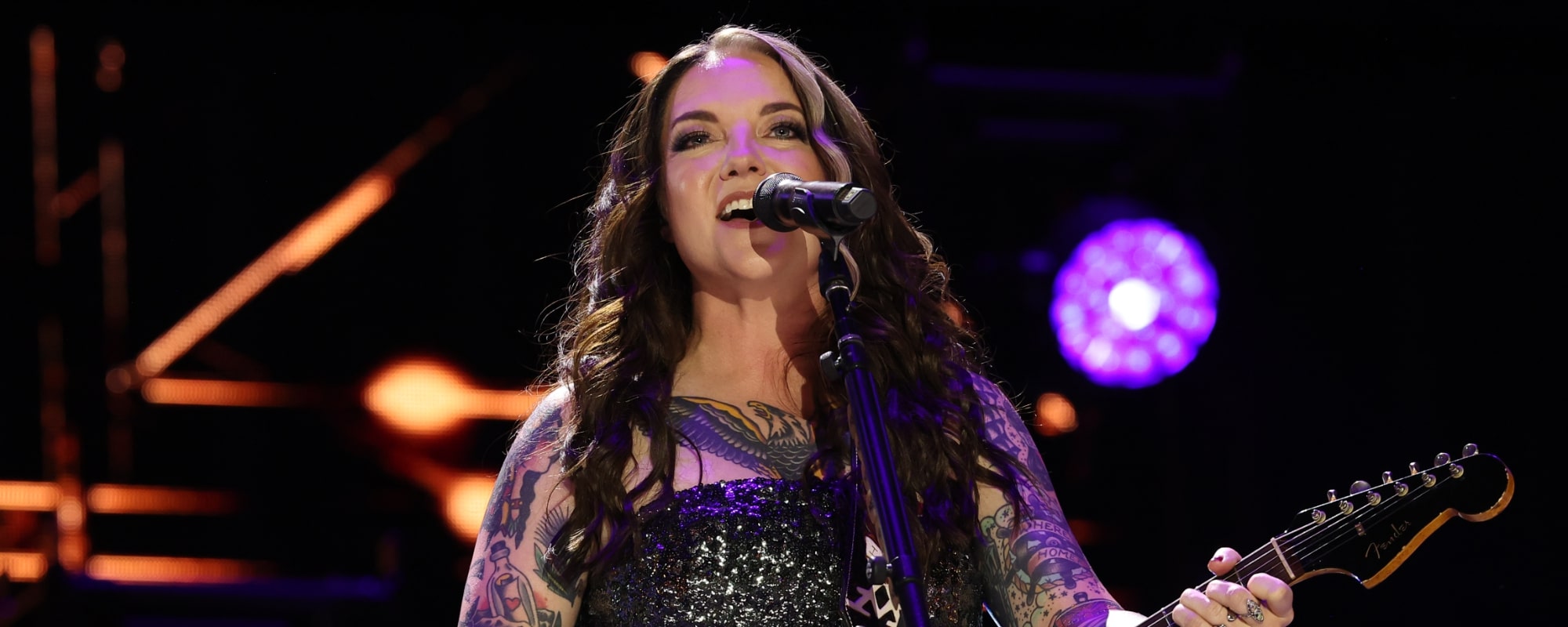 Ashley McBryde partnered with Brittney Spencer on CMA Country Christmas
