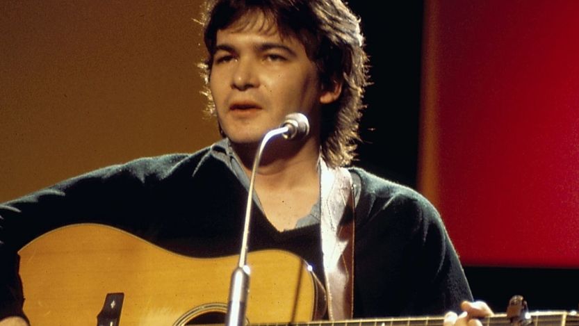 4 Last Songs Performed by Legendary, Late Country Artists