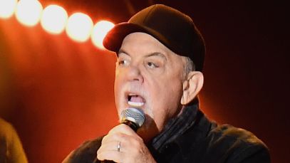 Billy Joel Rings in 2025 By Playing Led Zeppelin Hit With Jason Bonham