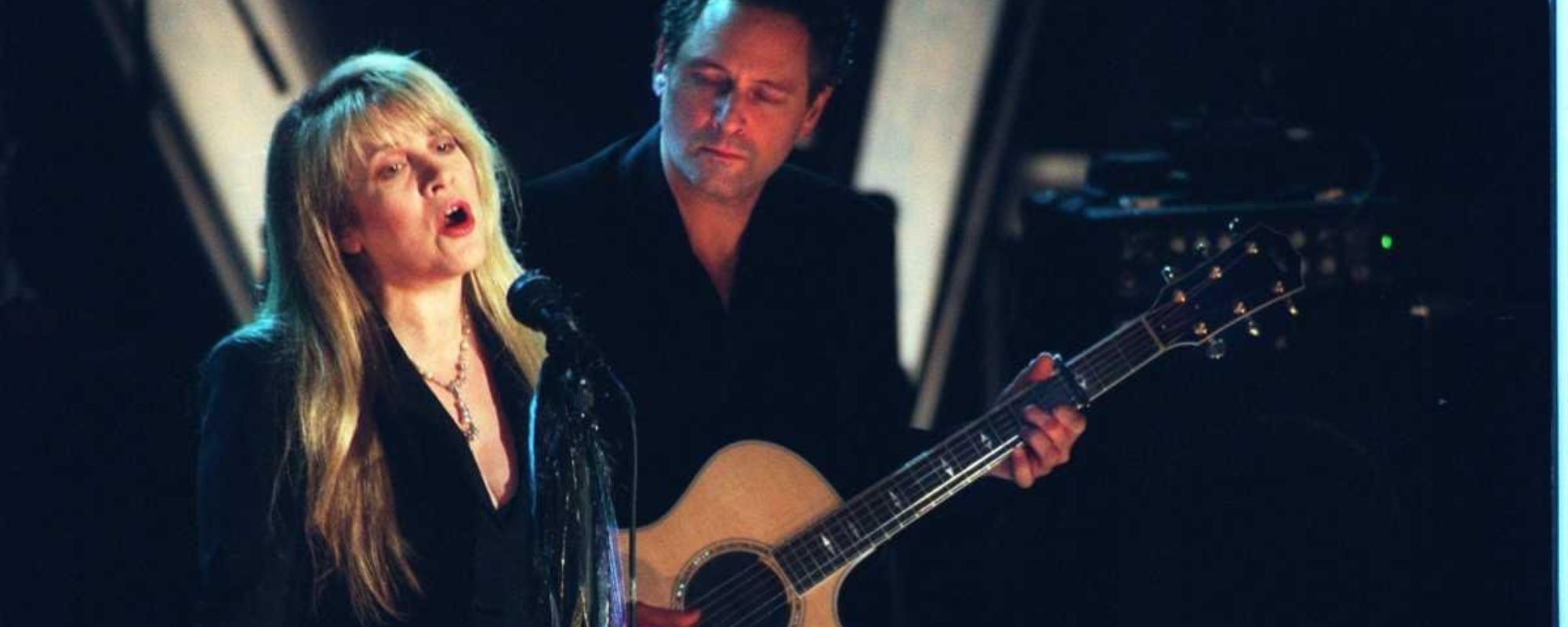 Stevie Nicks and Lindsey Buckingham of Fleetwood Mac performing