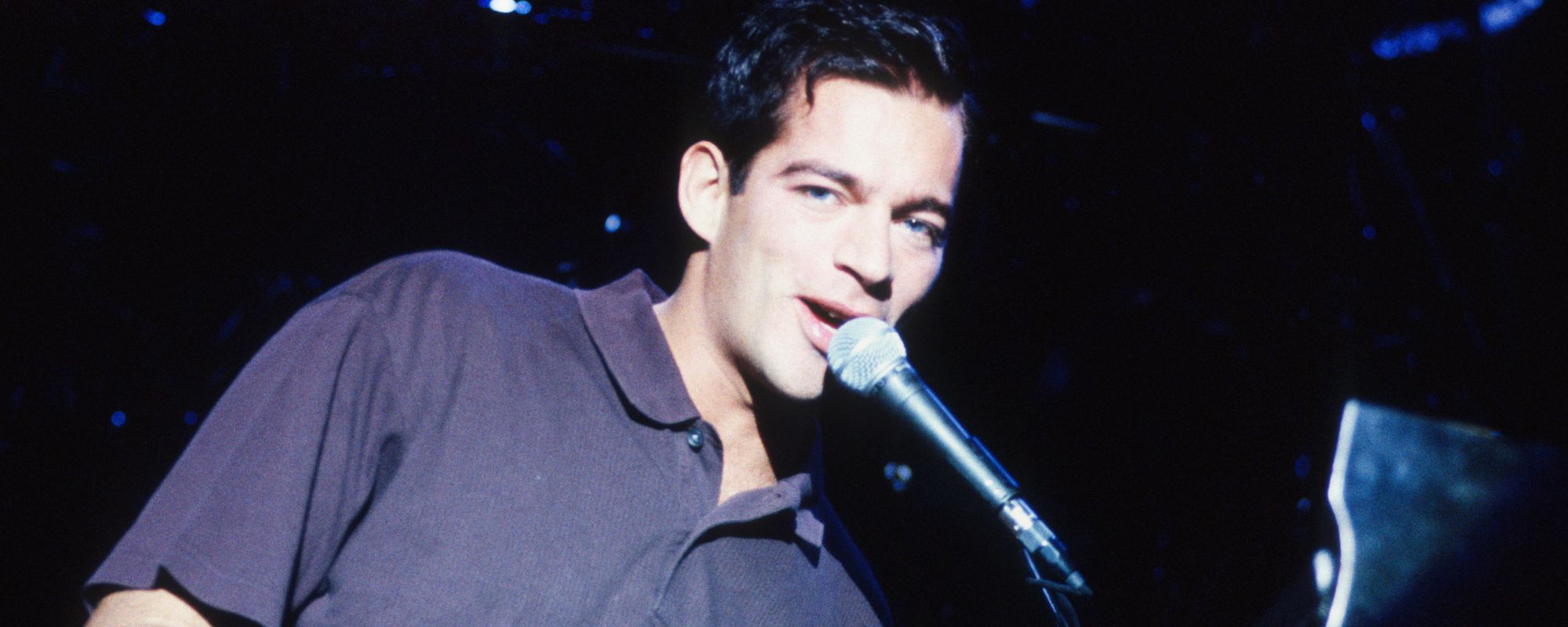 Remember When Harry Connick Jr. Successfully Tricked His Audience Mid-Concert and No One Noticed?