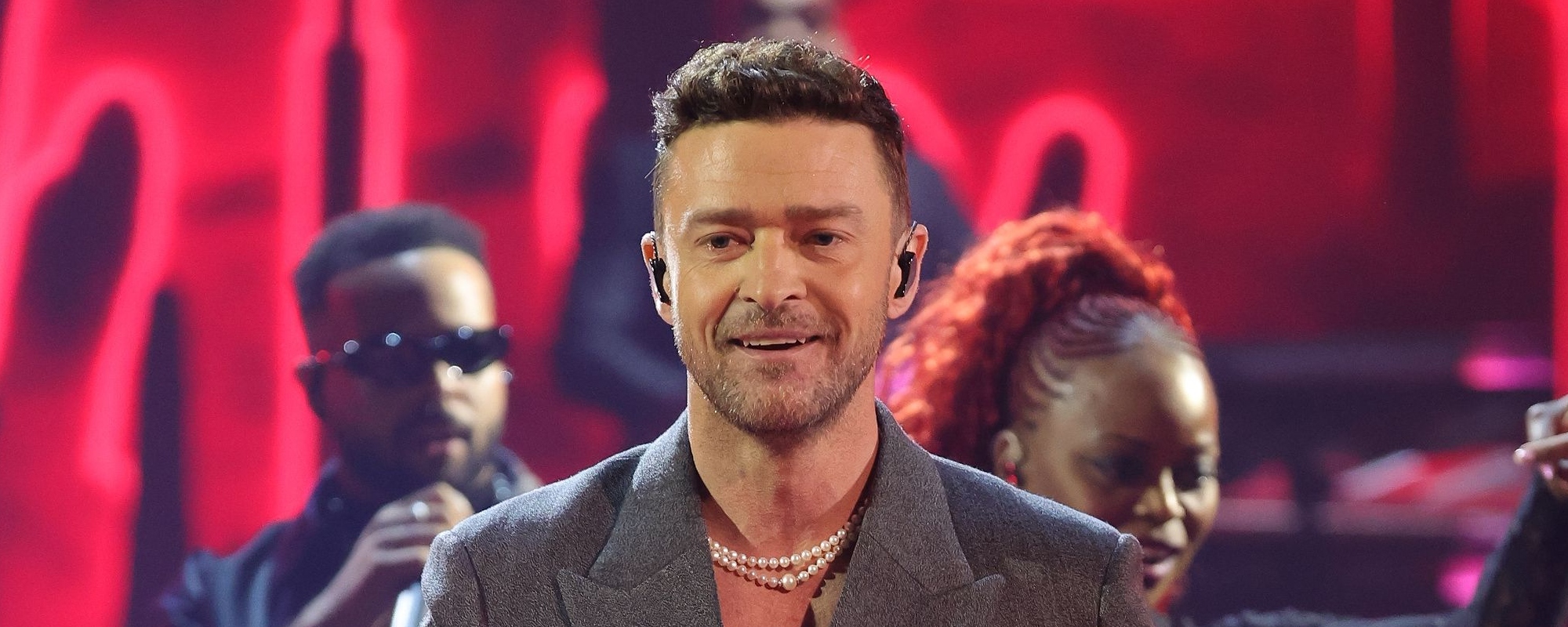 Justin Timberlake Hilariously Reacts to Seeing *NSYNC Bandmates at His Concert