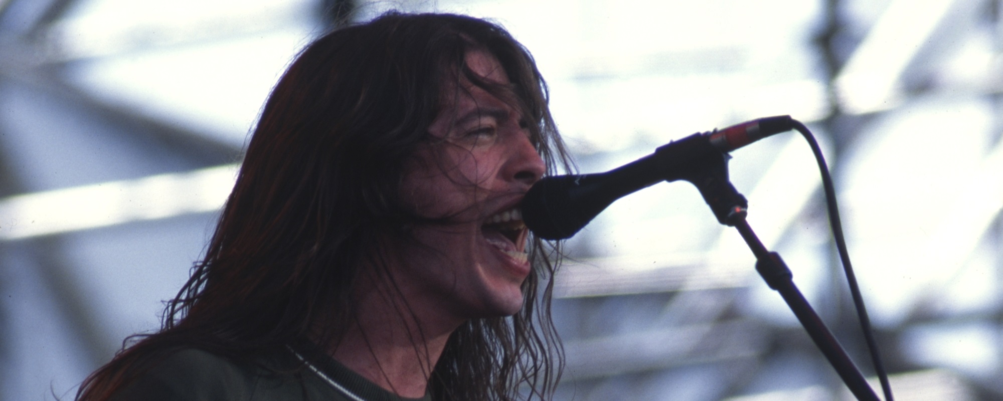 3 Must-Know 1990s Deep Cuts by Foo Fighters