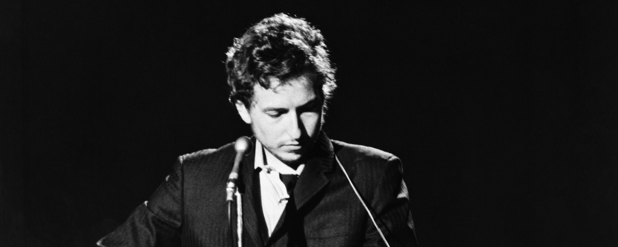 3 Musicians Who Have Fabricated Their Backstories