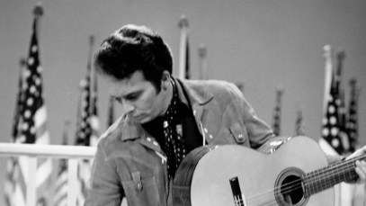 3 Country Songs That Turned the Barstool Into a Confessional