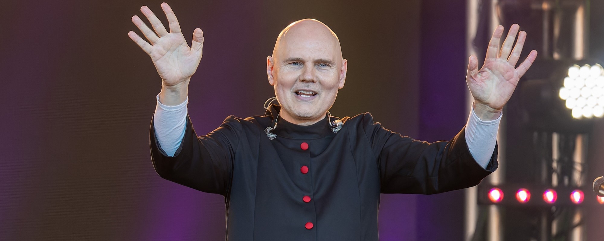The Smashing Pumpkins’ Billy Corgan to Interview Gene Simmons, Pat Benatar, & More Stars on New Podcast, ‘The Magnificent Others’