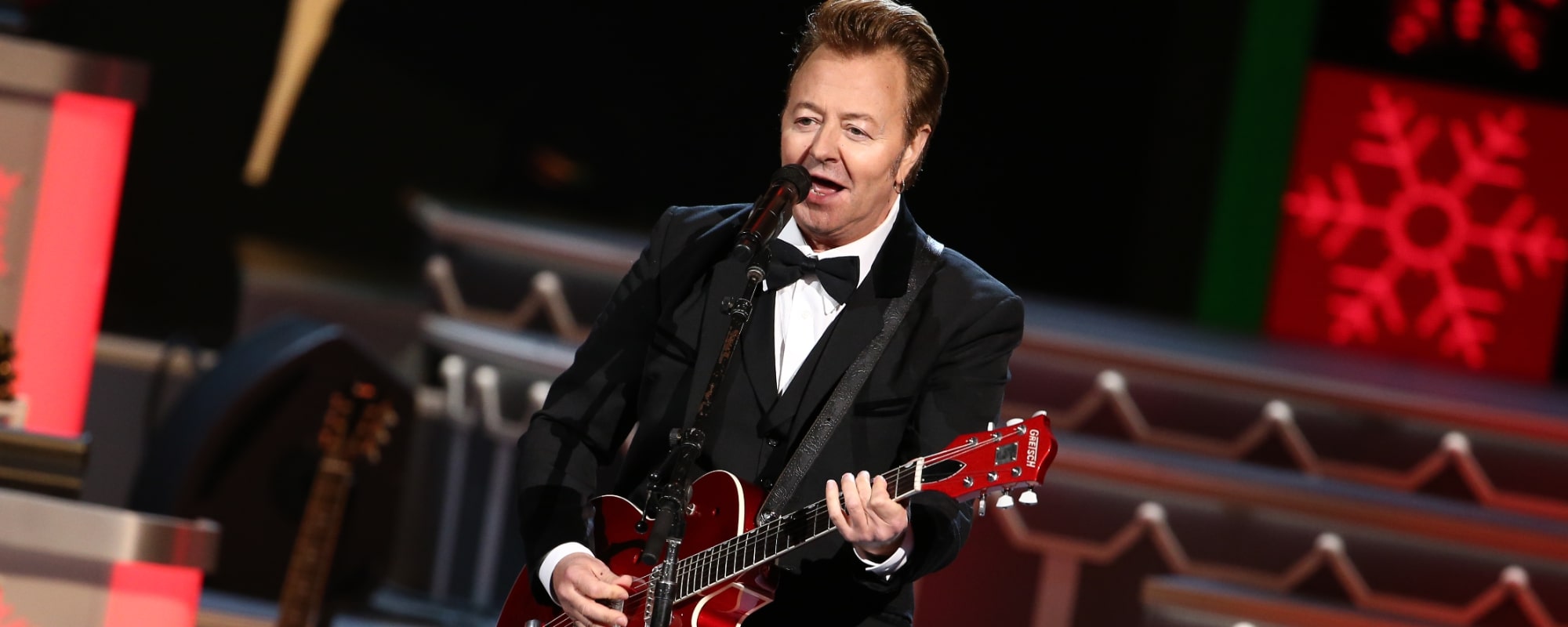 Brian Setzer Reveals He Can No Longer Play Guitar Due to a Serious Health Issue: “It Feels Like I’m Wearing a Pair of Gloves”