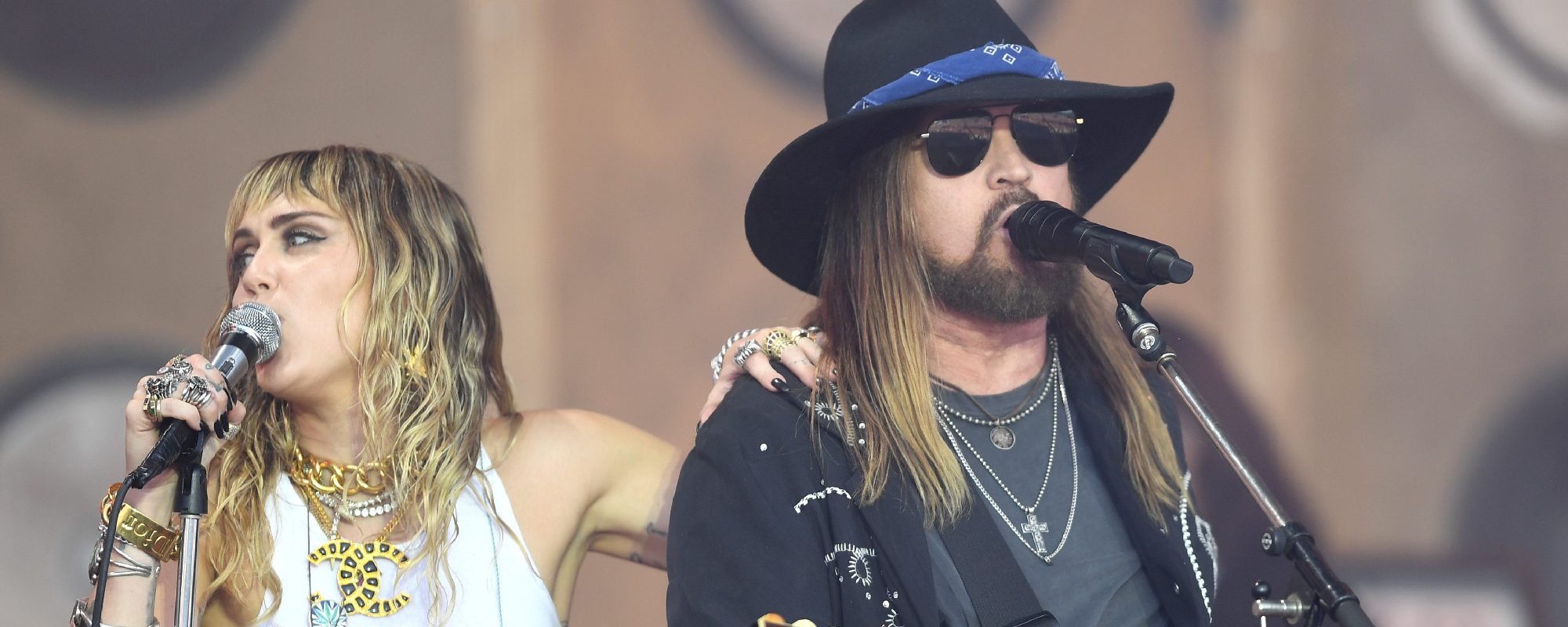 Miley Cyrus Has “Done a Lot of Healing” Prior To Reconnecting With Dad Billy Ray Cyrus