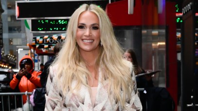 Carrie Underwood Offered Backup Vocals for 'American Idol' Contestant Singing ”Drowning Pool’s "Bodies"