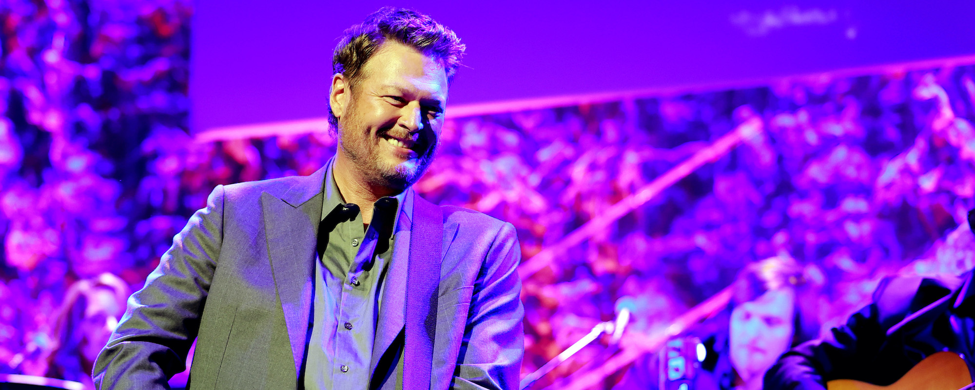 “There’s a Pride to Being a Hillbilly”: Blake Shelton Compares New Song to “Ole Red” and “God’s Country”(Exclusive)