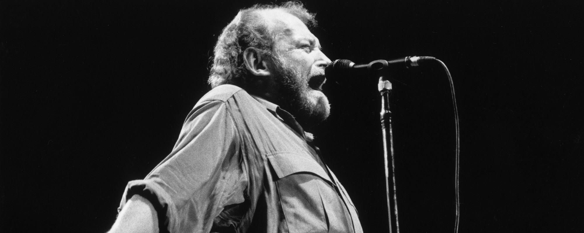 ZZ Top’s Billy Gibbons Calls for Joe Cocker’s to Be Inducted into the Rock Hall: “[He’s] the Very Embodiment of Rock and Roll”