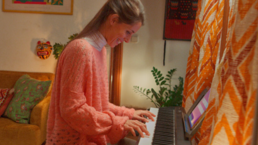 simply piano review