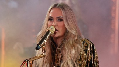 Carrie Underwood Shocks Fans With Special Performance of "Last Resort" With Papa Roach