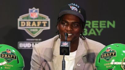 The Tennessee Titans Have a New QB—and He’s a Big Fan of This Country Star