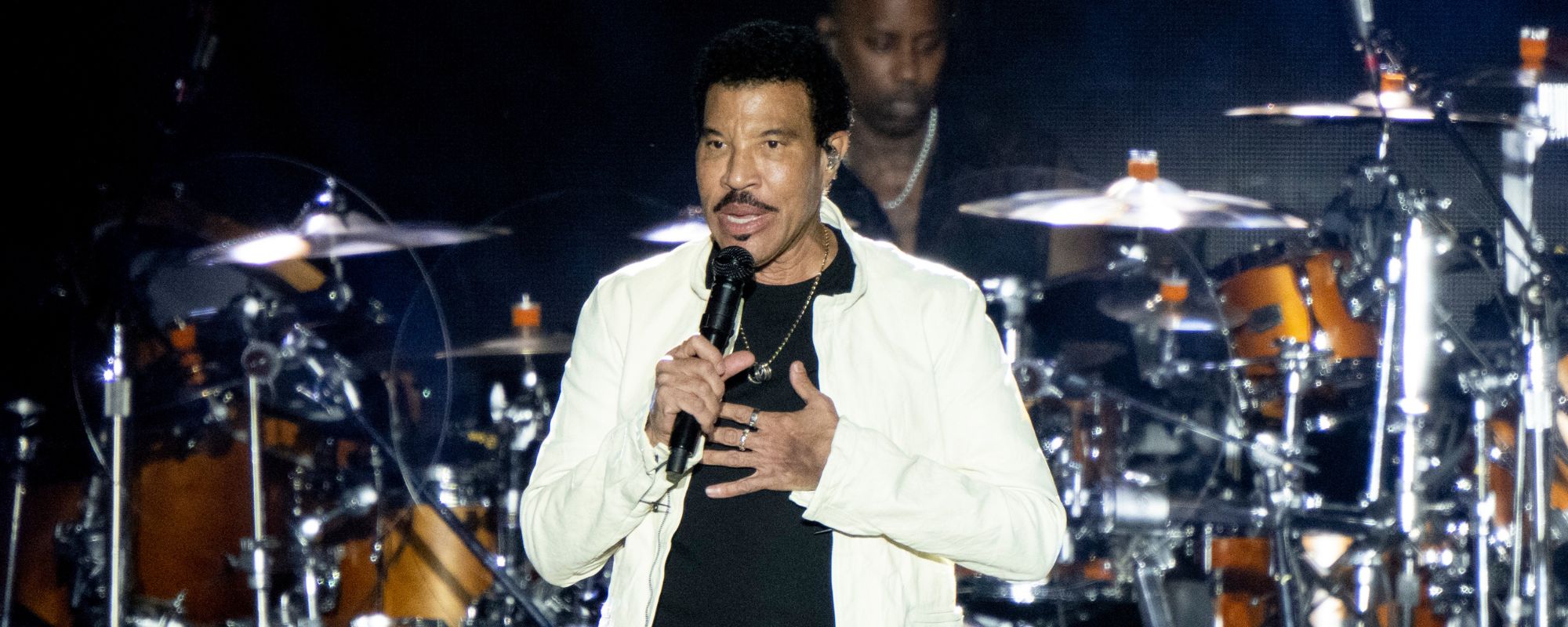 Lionel Richie American Idol Shell