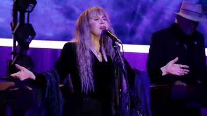 Stevie Nicks performing