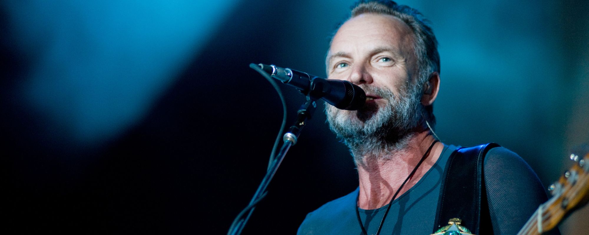 Sting of the Police performing