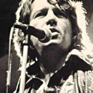 Waylon Jennings performing