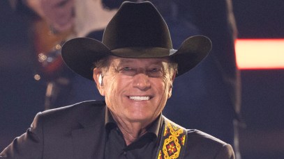 George Strait Pays Tribute to the Late Johnny Rodriguez