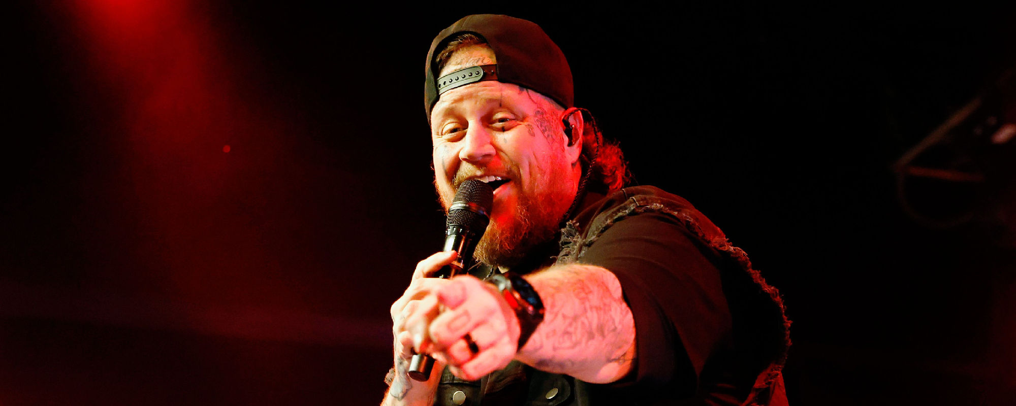 Jelly Roll Shocks Detroit Crowd With Special Performance of "Lose Yourself" With Eminem