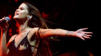 Maren Morris Calls Out Country Music ”Cosplayers”: ”That’s Never Been Me”