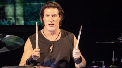 Alice in Chains Forced To Cancel Concert After Drummer Sean Kinney Suffered Medical Emergency